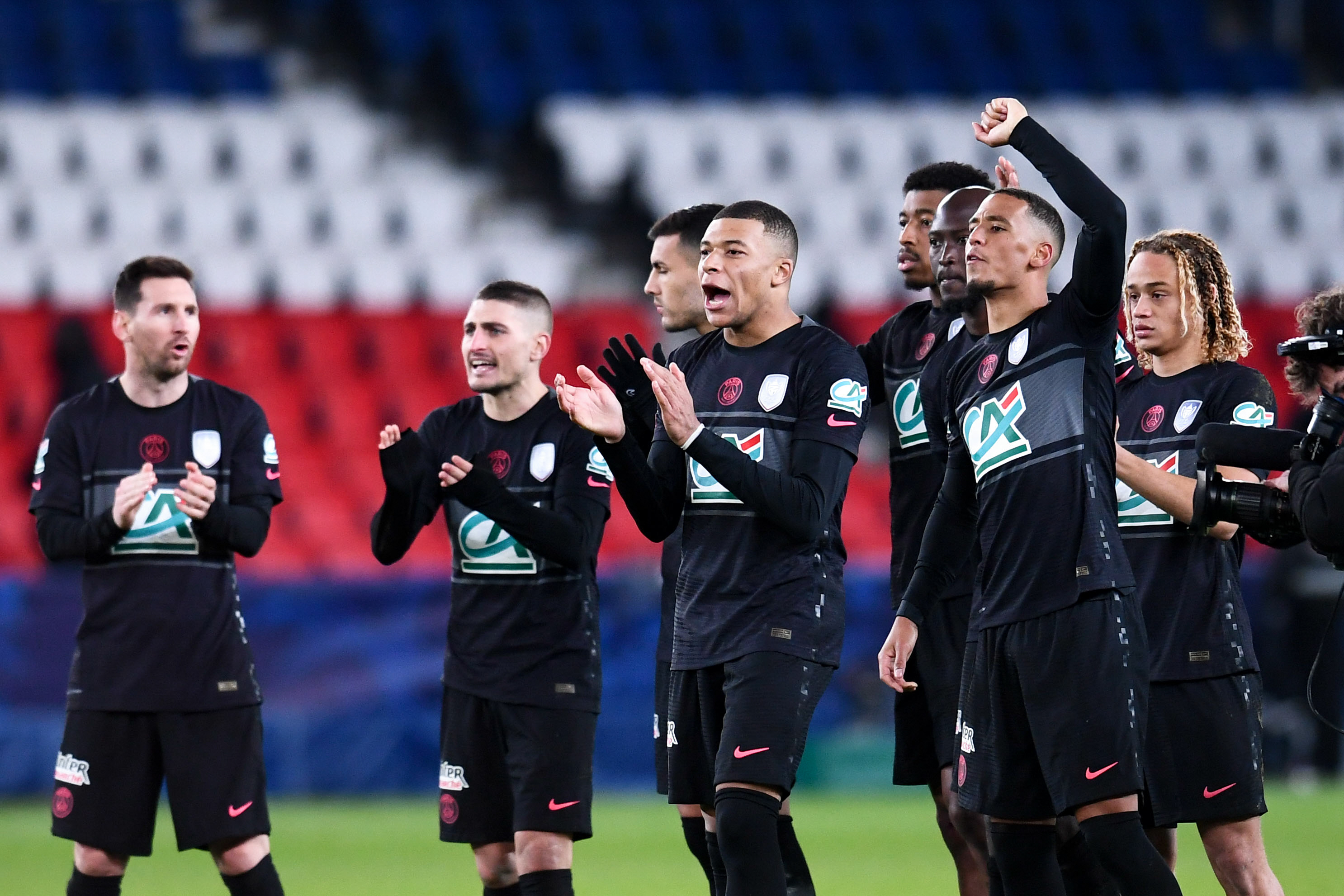 华体会棋牌 -西汉姆联安东尼奥车祸